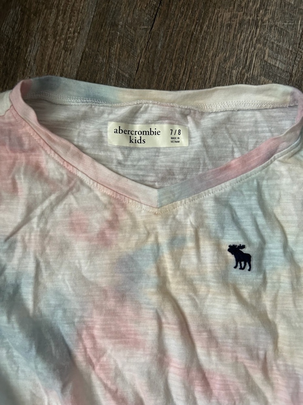 Abercrombie Kids Girls T-Shirts - Picture 3 of 6